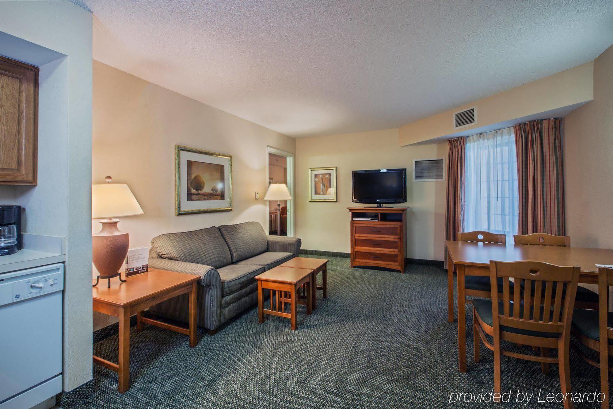 Staybridge Suites Wilmington-Newark By Ihg Buitenkant foto