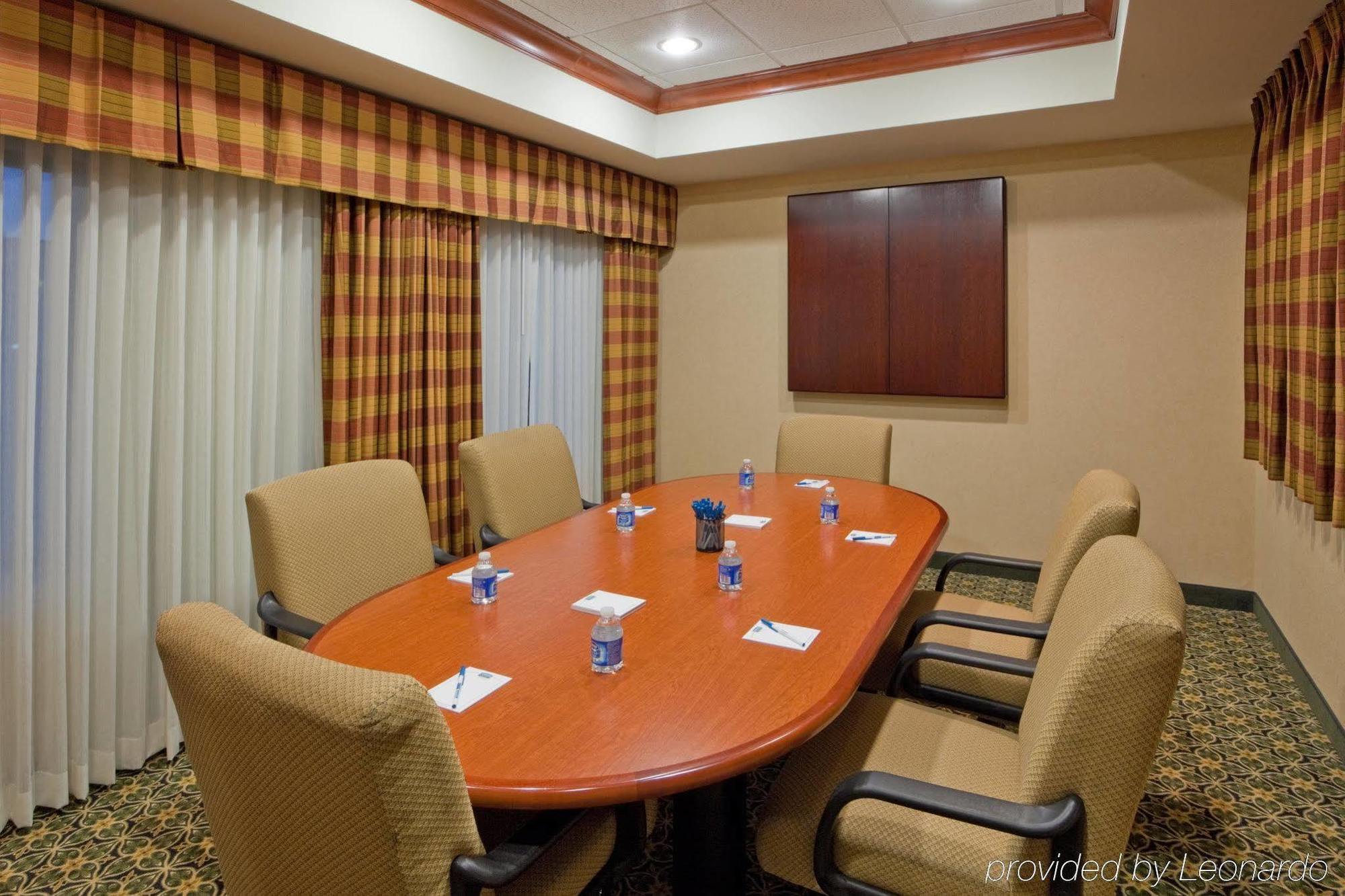 Staybridge Suites Wilmington-Newark By Ihg Faciliteiten foto