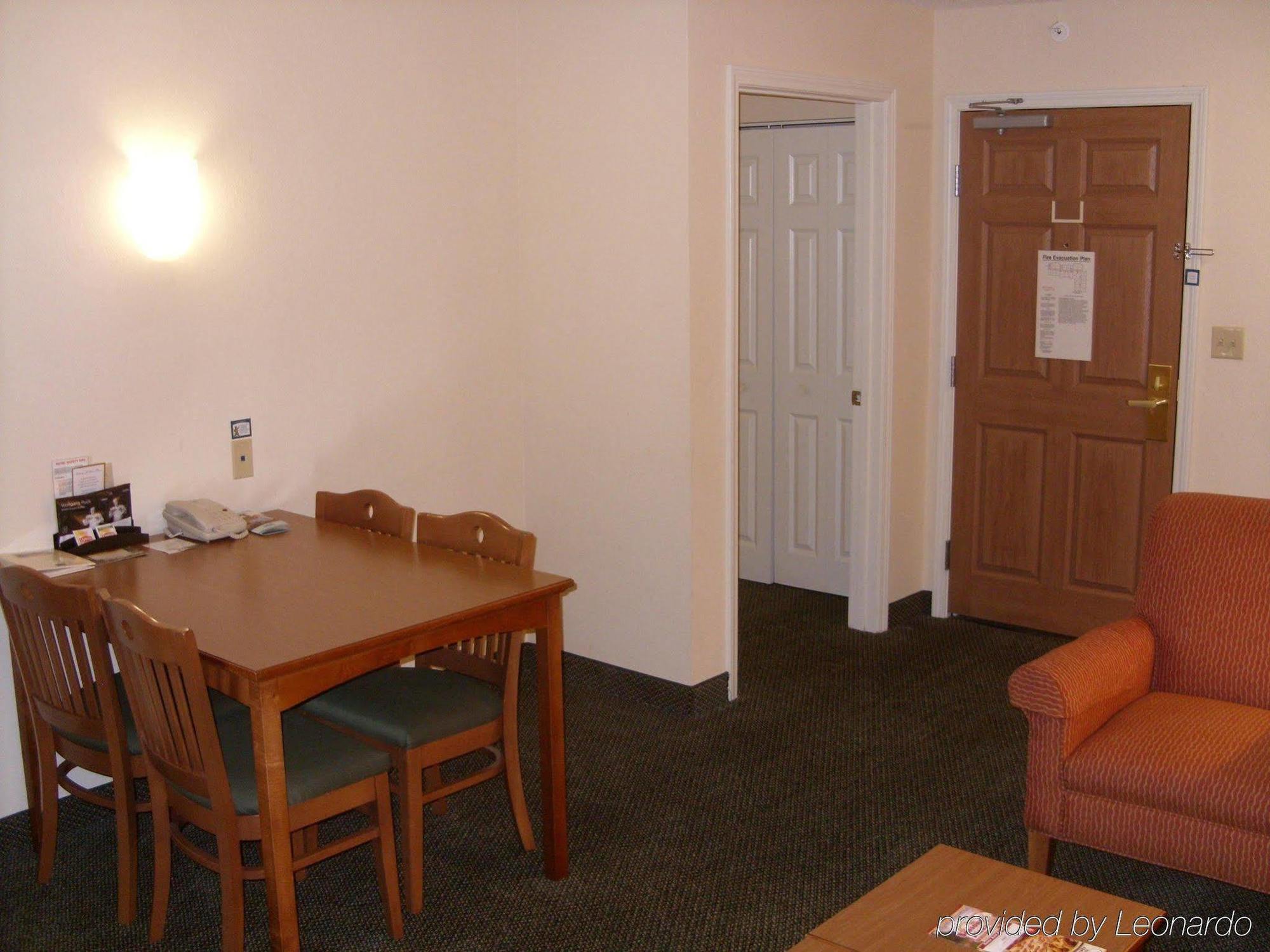 Staybridge Suites Wilmington-Newark By Ihg Buitenkant foto