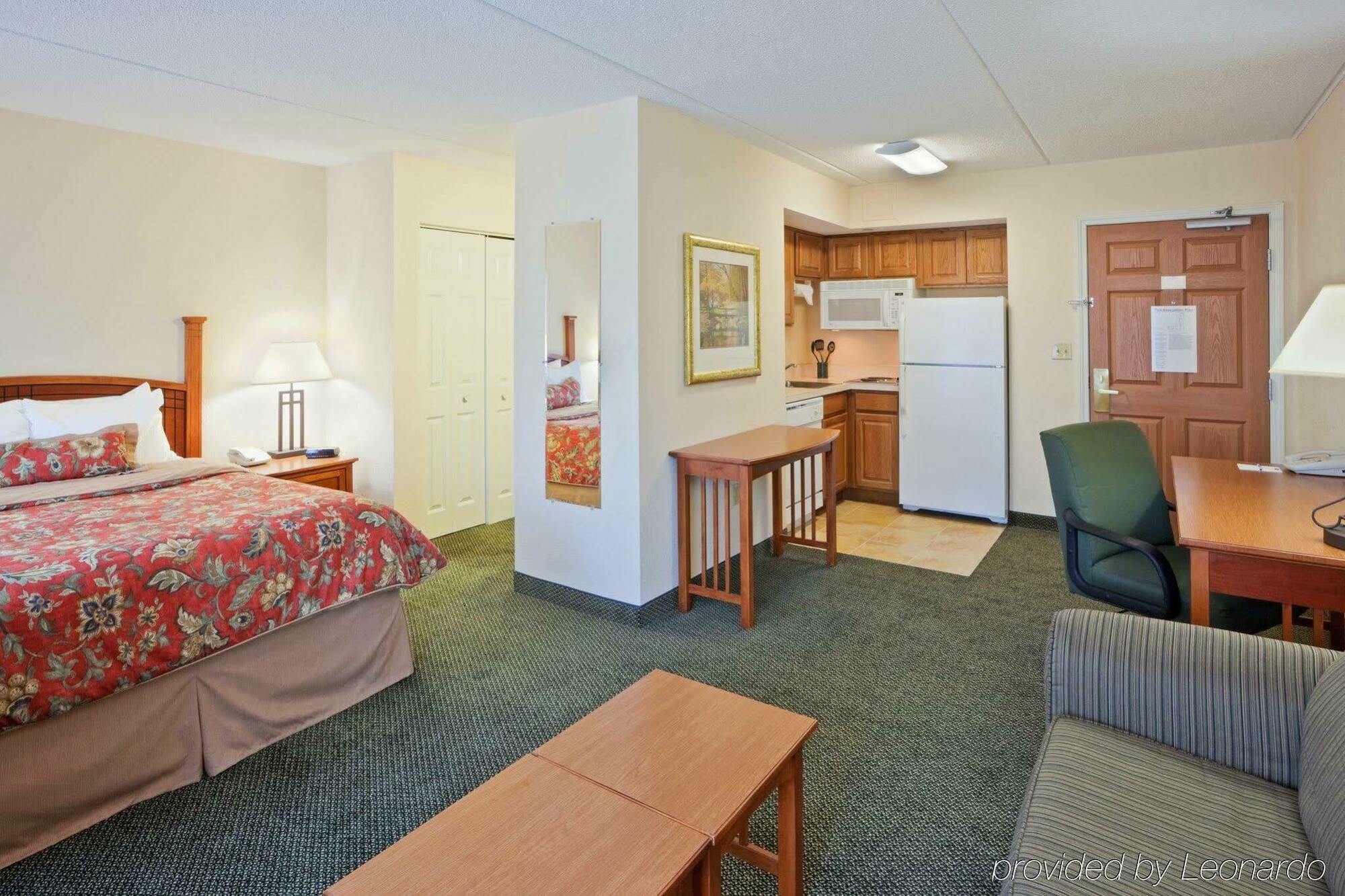 Staybridge Suites Wilmington-Newark By Ihg Buitenkant foto