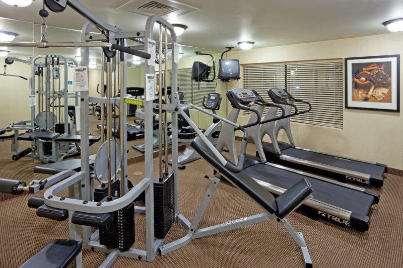 Staybridge Suites Wilmington-Newark By Ihg Buitenkant foto